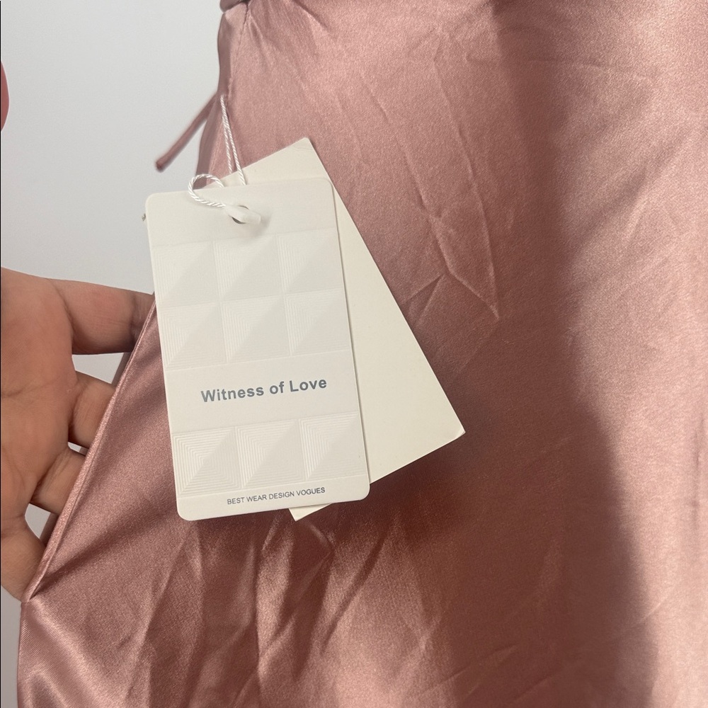 NWT Witness of Love Pink Satin Prom Dress Size 2 - Picture 6 of 8